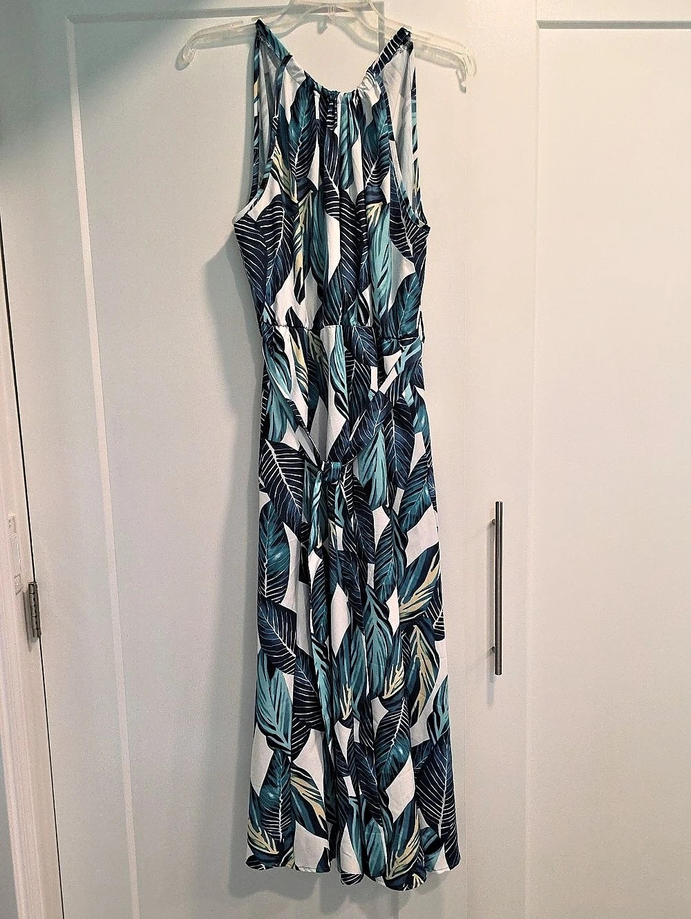NWT Bloomchic Leaf Print Maxi Dress Size 12